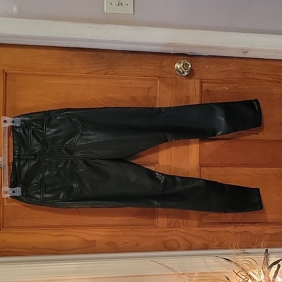No Boundries  Jr. Pleather pants. - Picture 5 of 5